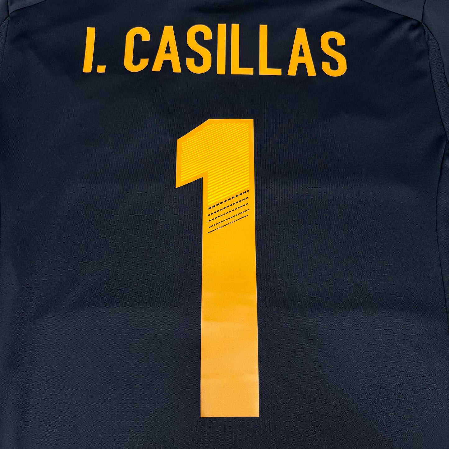 2012/13 Spain Goalkeeper Shirt - Casillas - M - New with Tag