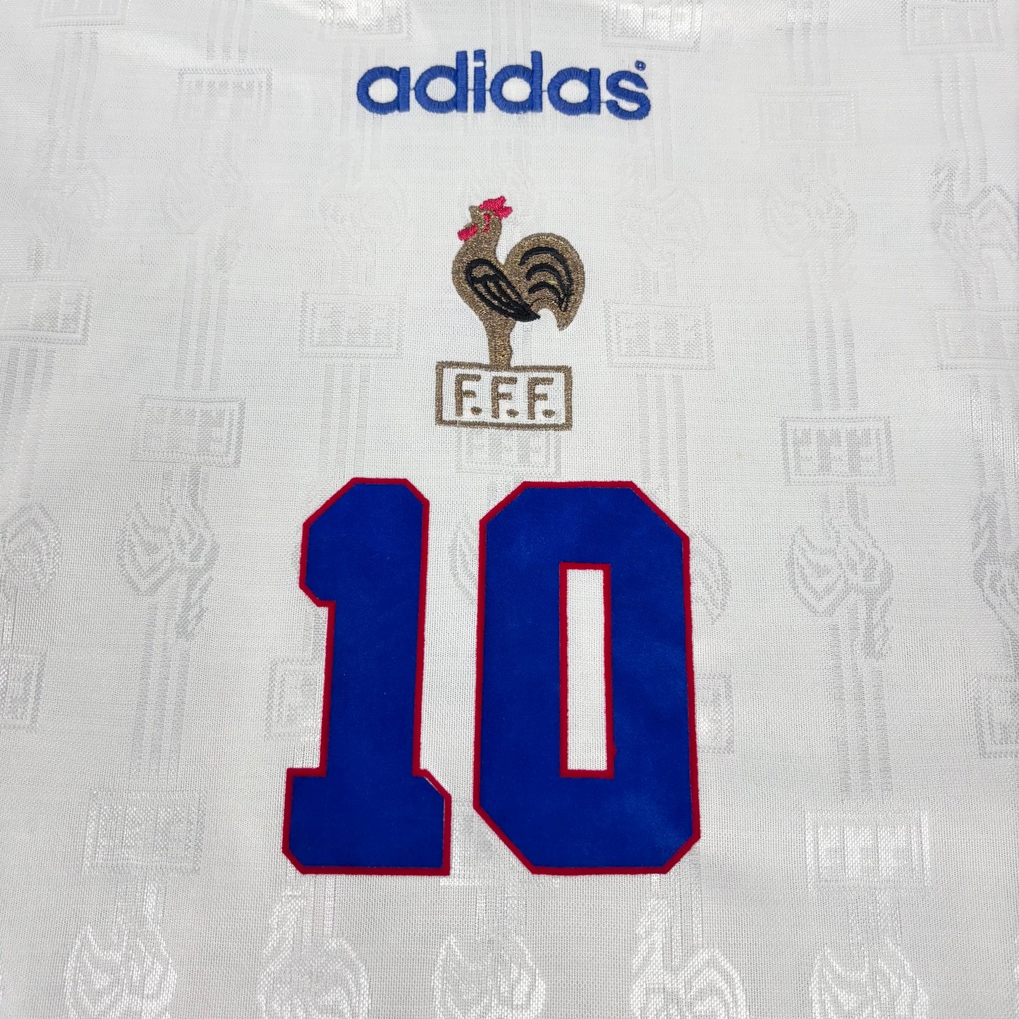 1996/97 France Away Shirt - Zidane - L