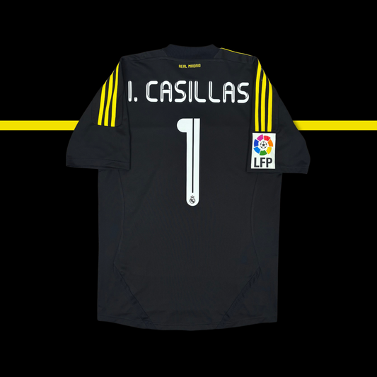 2011/12 Real Madrid Goalkeeper Shirt - Casillas - M - New with Tag