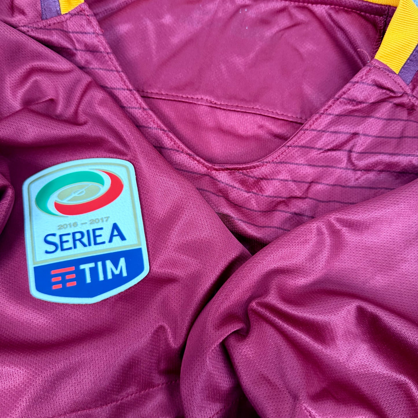 2016/17 AS Roma Home Shirt - Totti - M