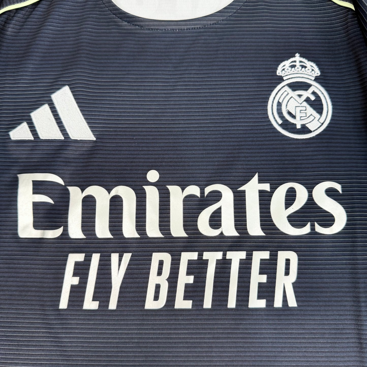 2025/26 Real Madrid Away Shirt - Vinicius Jr - M