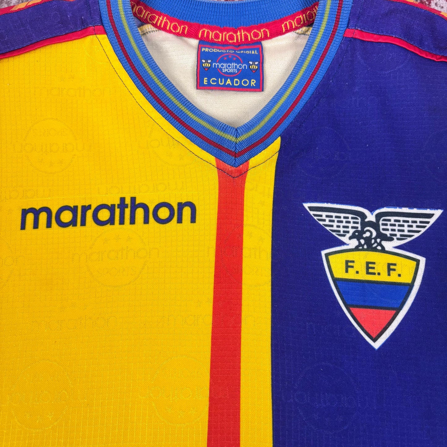 1998/01 Ecuador Home Shirt - XL