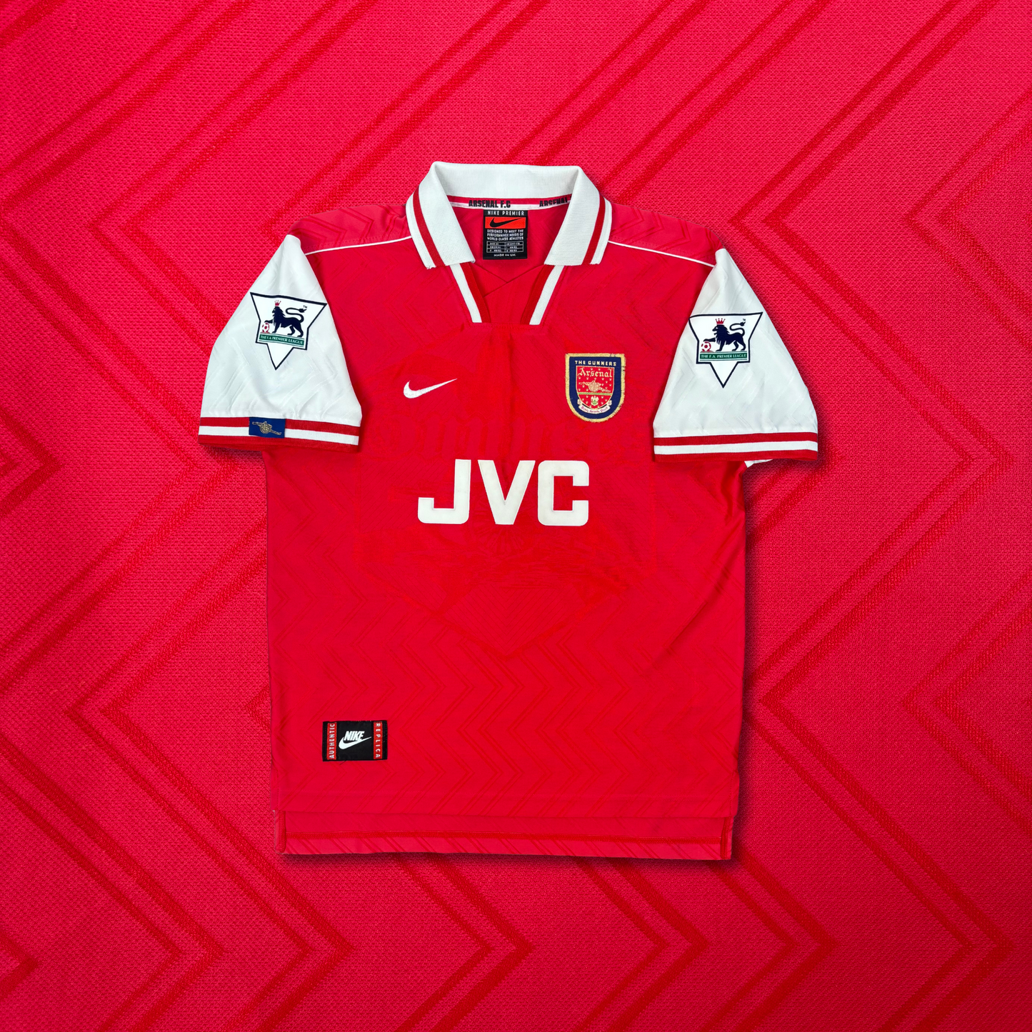 1997/98 Arsenal Home Shirt - Anelka - M