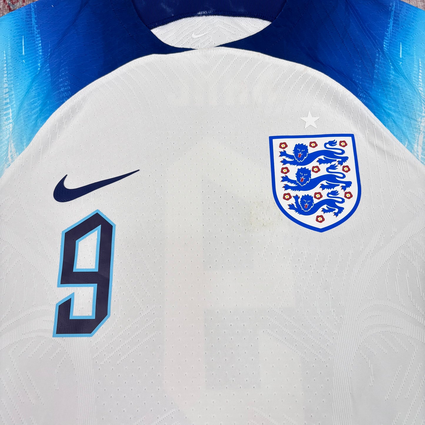 2022/23 England Home Shirt - Player Issue - Kane - M