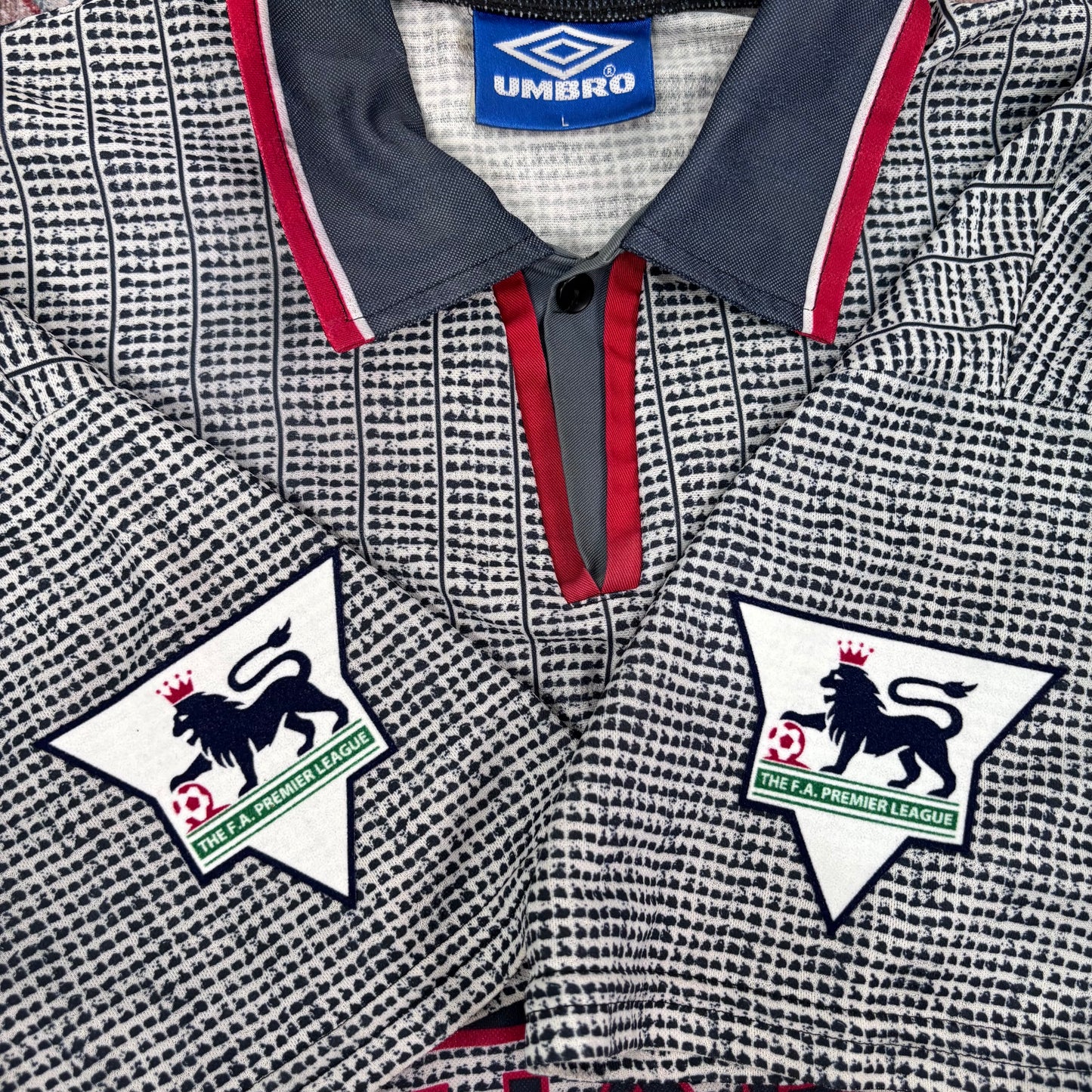 1995/96 Manchester United Away Shirt - Beckham - L