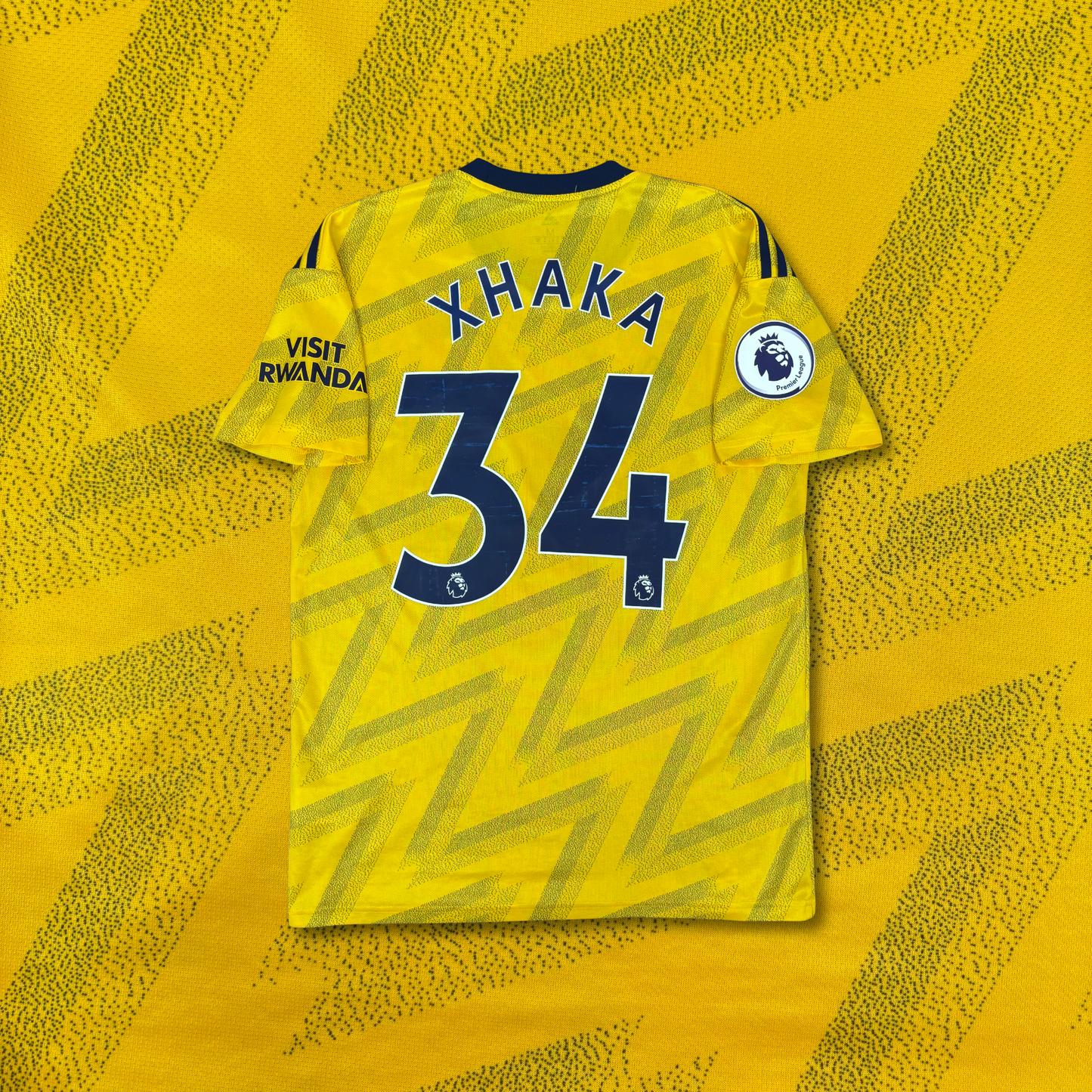 2019/20 Arsenal Away Shirt - Xhaka - M