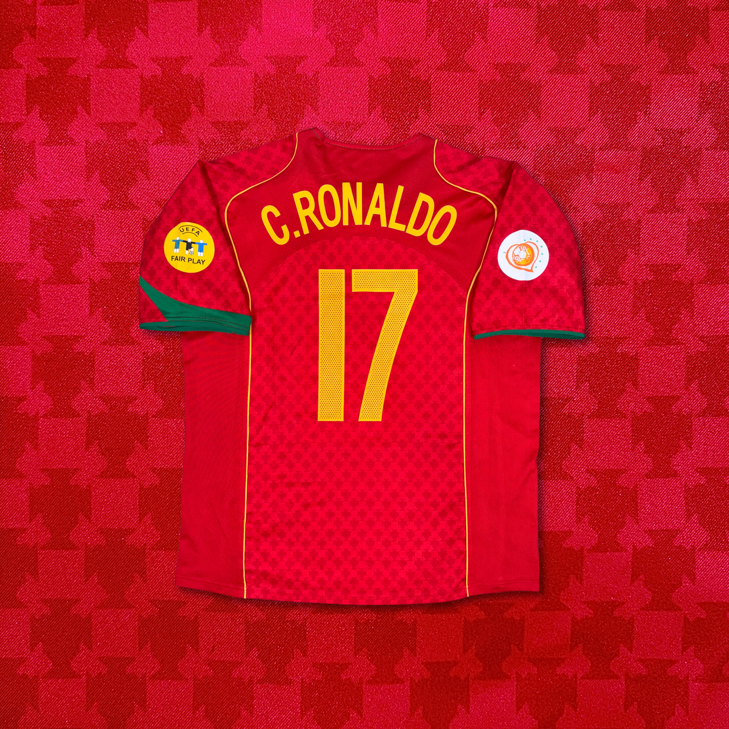 2004/05 Portugal Home Shirt - Cristiano Ronaldo - XL