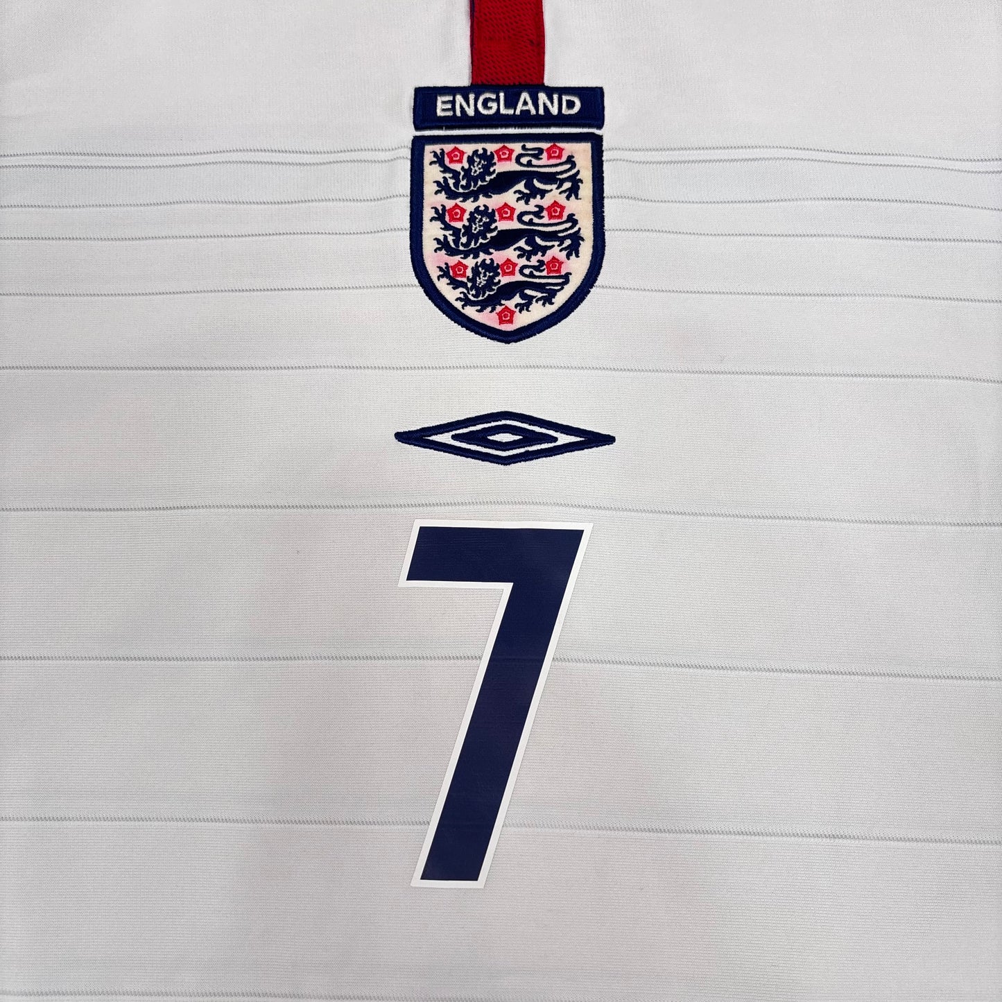 2004/05 England Home Longsleeve Shirt - Beckham - M