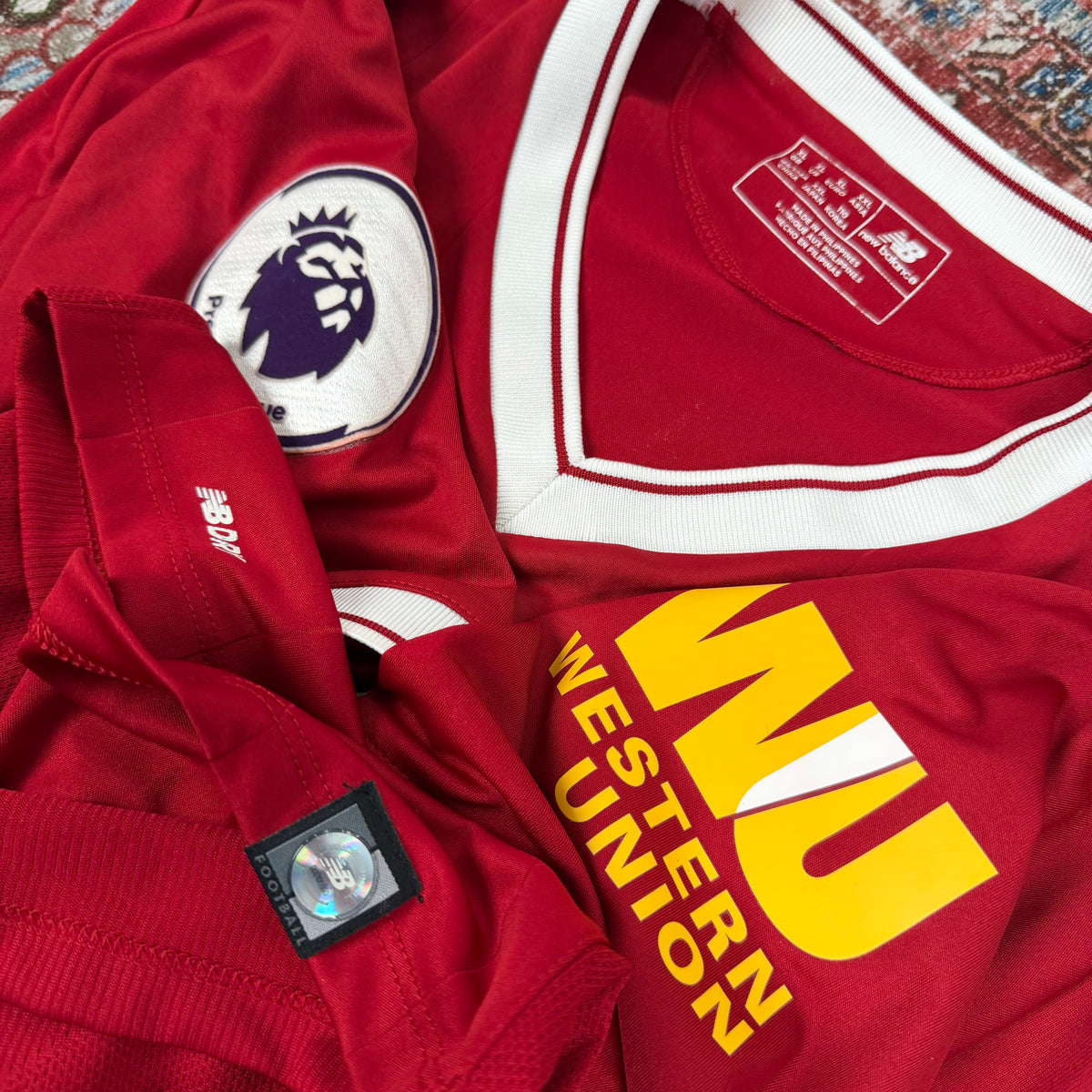 2017/18 Liverpool Home Shirt - Salah - XL