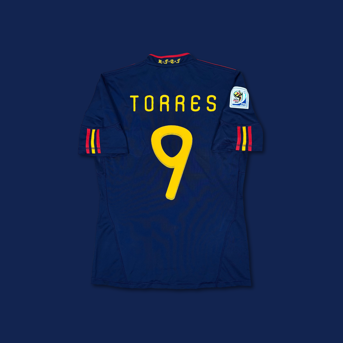 2010/11 Spain Away Shirt - Fernando Torres - M