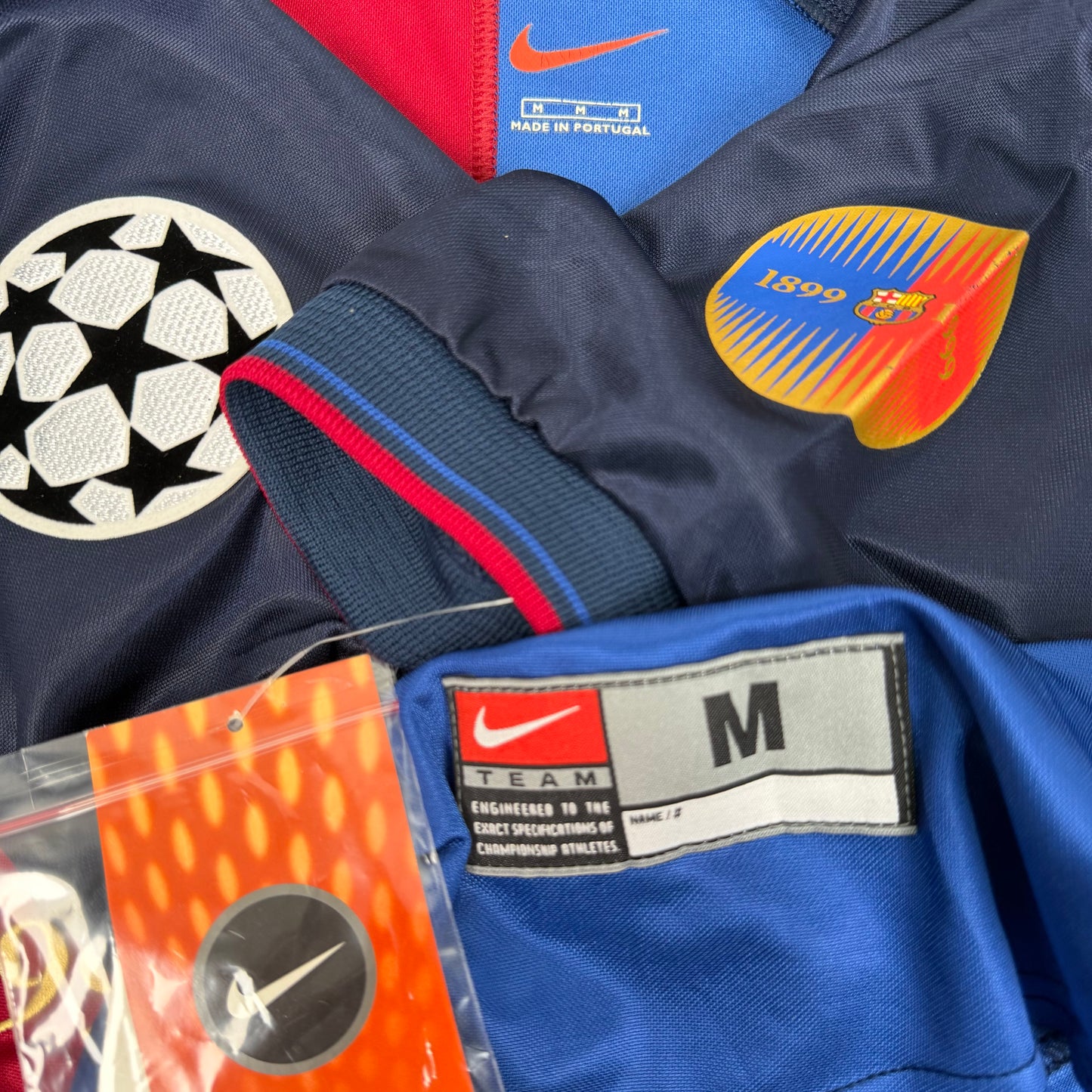 1999/00 Barcelona Centenary Home Shirt - Guardiola - M