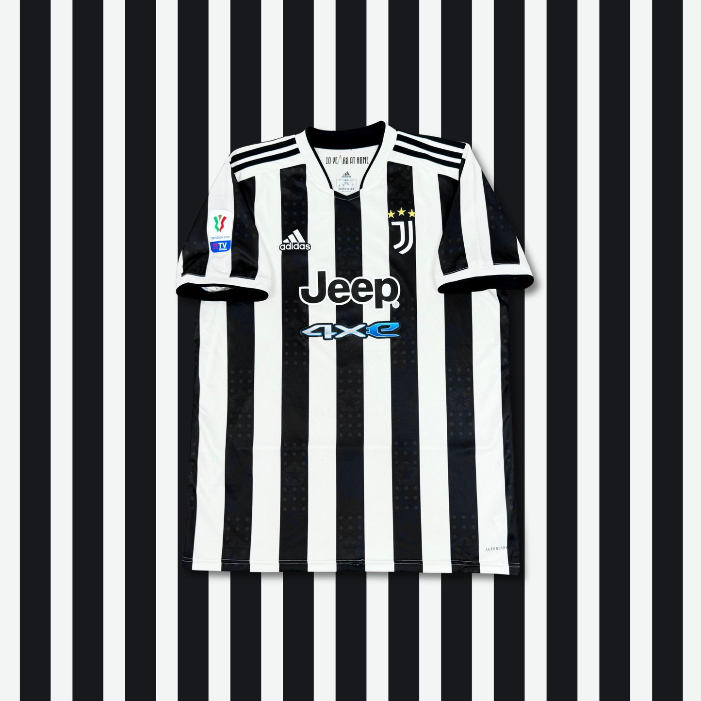 2021/22 Juventus Home Shirt - Cristiano Ronaldo - L