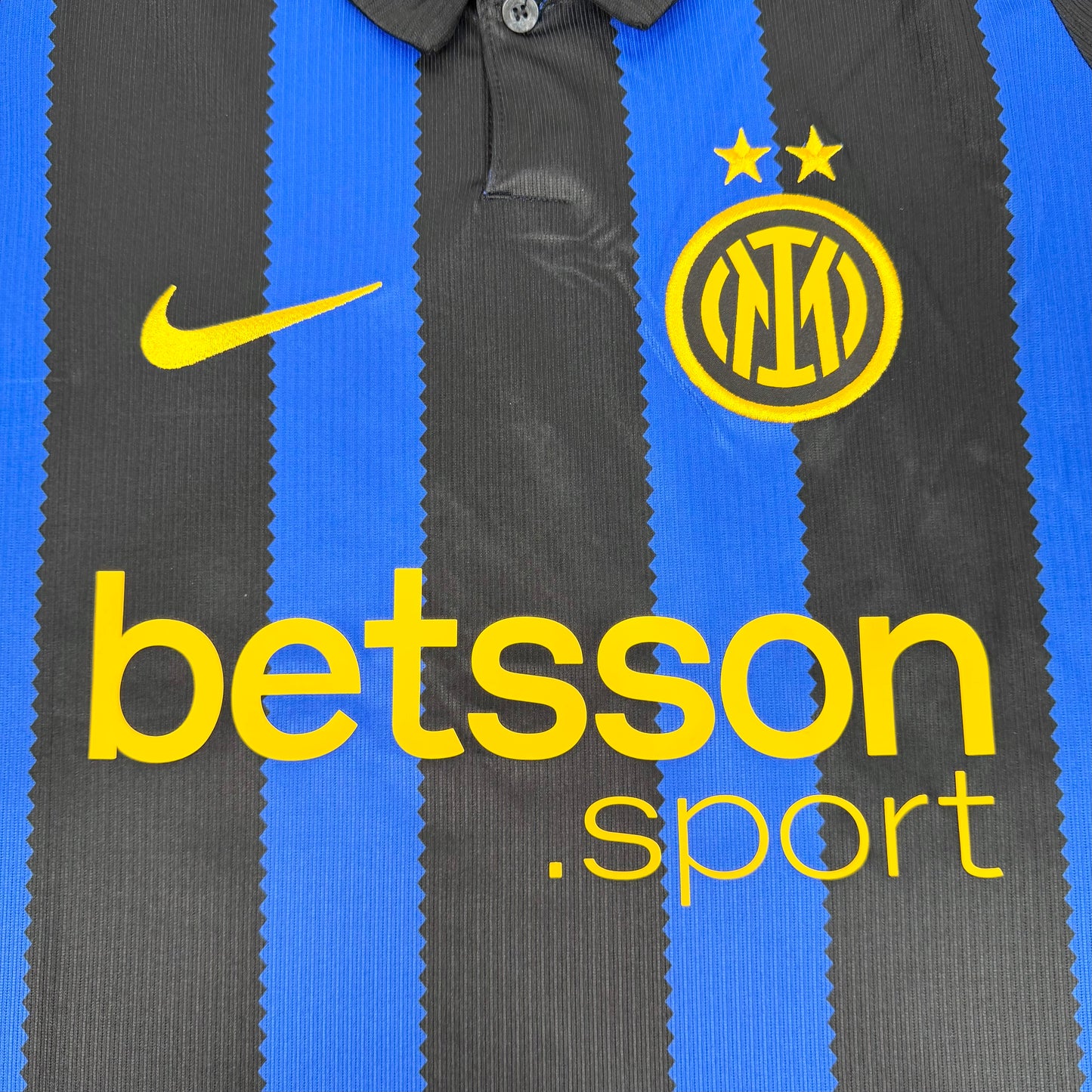 2026/27 Inter Milan Home Shirt - Lautaro - New with Tag - XL
