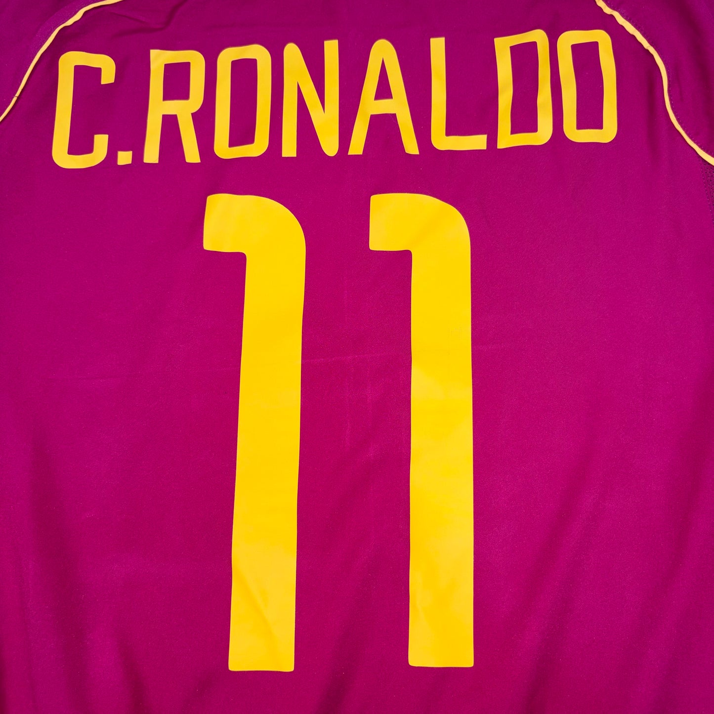 2002/03 Portugal Home Shirt - Cristiano Ronaldo - M