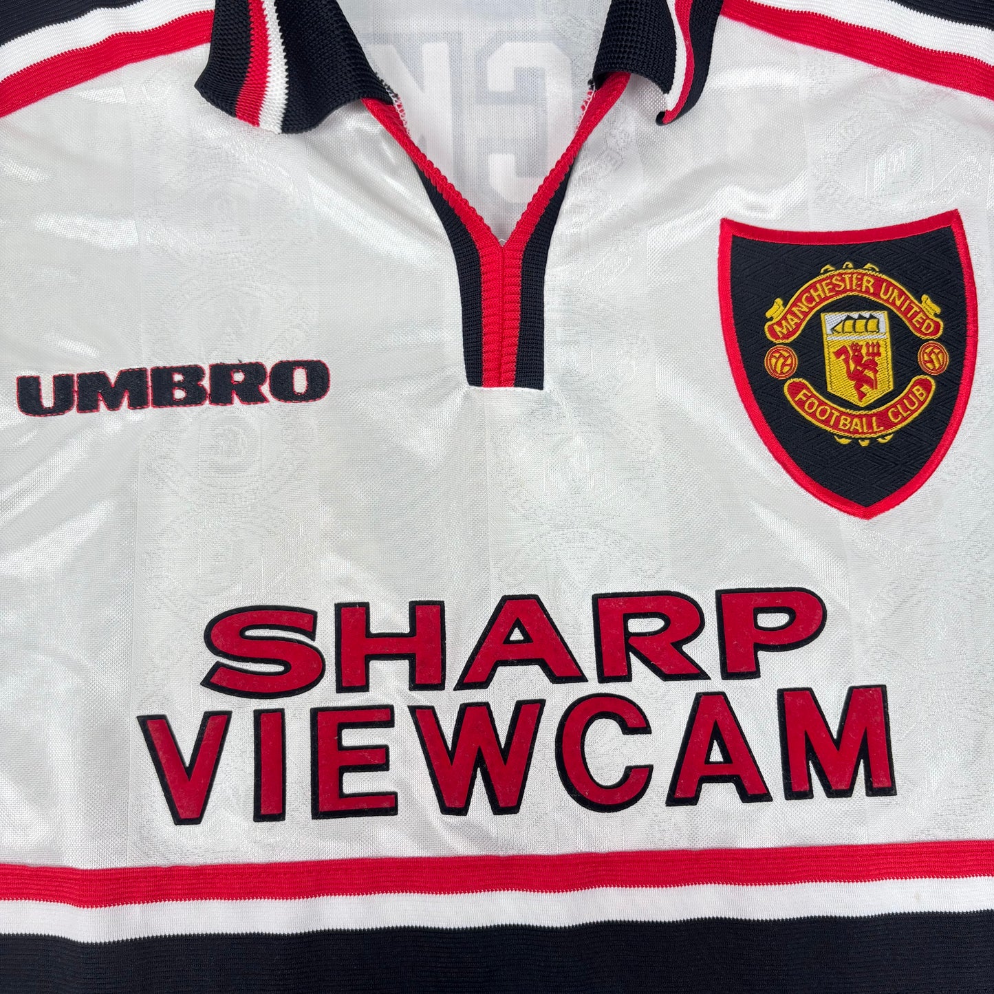 1997/98 Manchester United Away Longsleeve Shirt - David Beckham - M