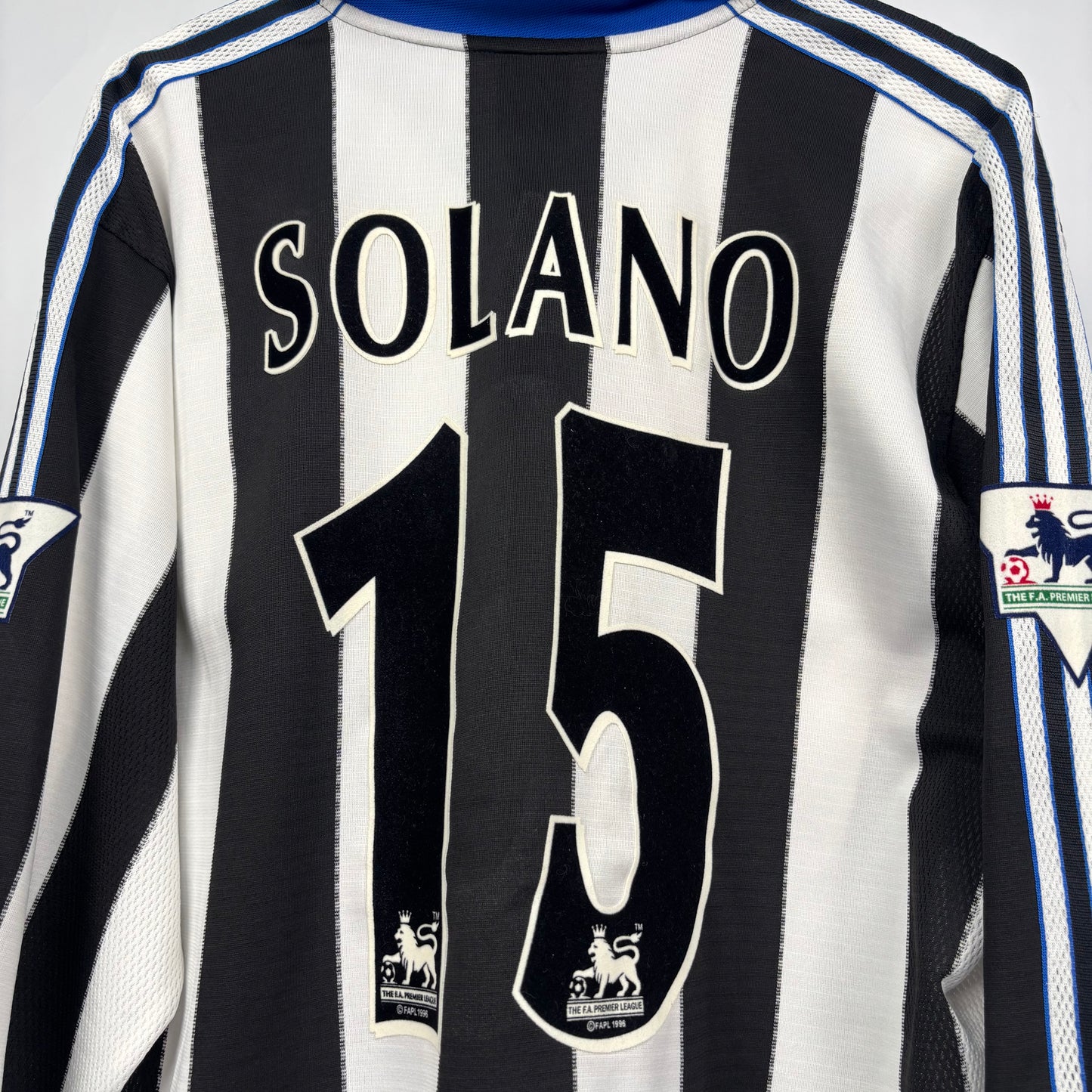 2000/01 Newcastle United Home Shirt Longsleeve - Solano