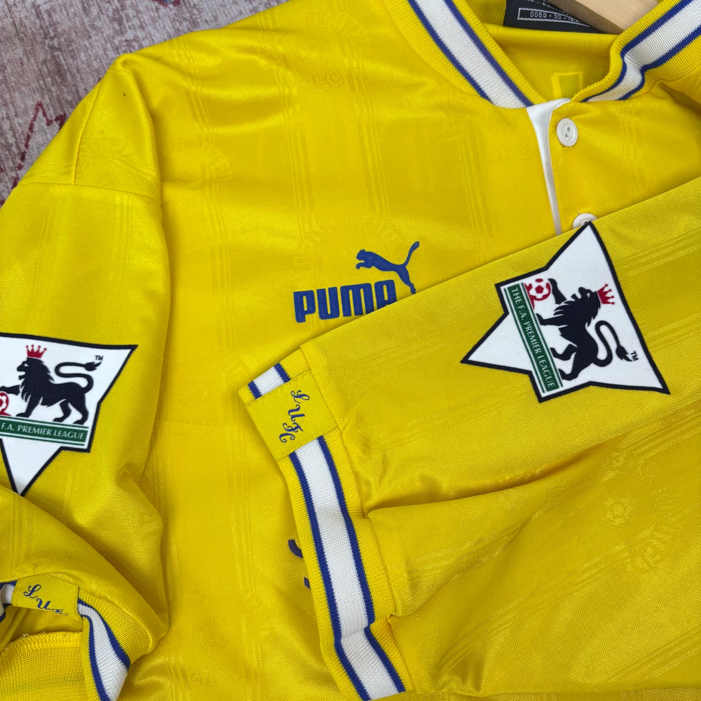 1998/99 Leeds United Away Shirt - Haaland - L