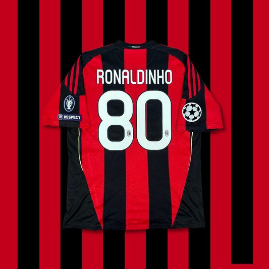 2010/11 AC Milan Home Shirt - Ronaldinho - L